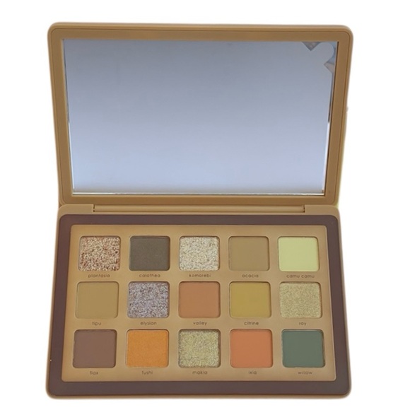 Natasha Denona 15 Shade Yucca Eyeshadow Palette NIB - Picture 5 of 10